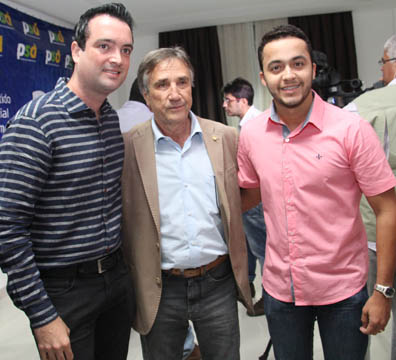 coluna circuito chic; Eliene Lima; Leonardo Bortolin; 