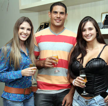 circuito chic, Andressa Maschio, Poliana Verona, Jackson Barbosa, República