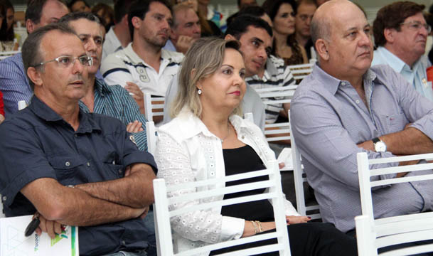 circuito chic, Petrus, Sicoob Primavera do Leste, Laura Nardes, José Nardes