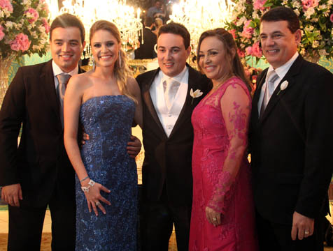 circuito chic, Cassio Gusmão de Oliveira, Maria Divina Arruda Gusmão, Cassio Gusmão Filho