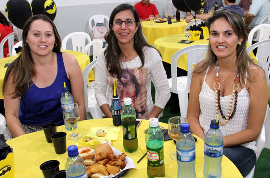 circuito chic; coluna christiano coelho; Fernanda Gueno; Alessandra Avila; 
