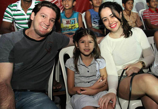 circuito chic; coluna christiano coelho; Regis Ravanello; Raissa Ravanello; Talita Borges Reis