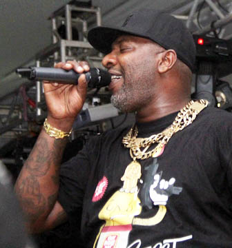 circuito chic; Mr Catra