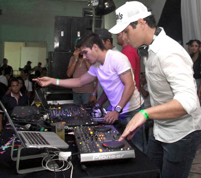 circuito chic; Rodrigo Marques; Andrew Ono