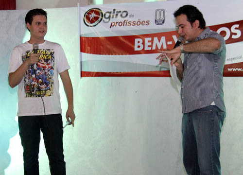 coluna circuito chic; Giro de Profissões UNIC; Tiago Strassburg; Hermes Junior
