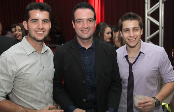 coluna christiano coelho; circuito chic