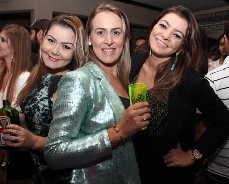 coluna christiano coelho; circuito chic; Carlize Mastella; Luana Rezende; Eleven Pub