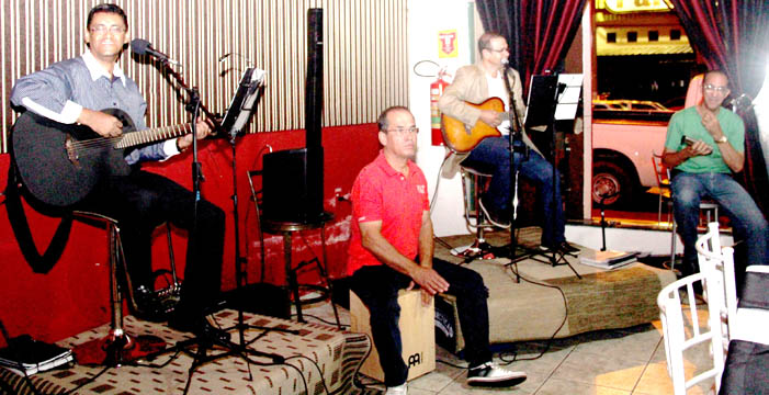 coluna christiano coelho; circuito chic;