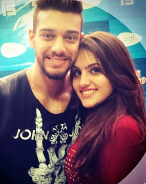 coluna circuito chic; Lucas Lucco; Camila Bidoia