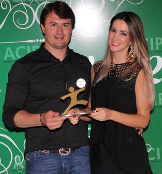 coluna christiano coelho; circuito chic; Fabiano Barco; Bioanalise; Edi Guadagnin Barco; Zaie