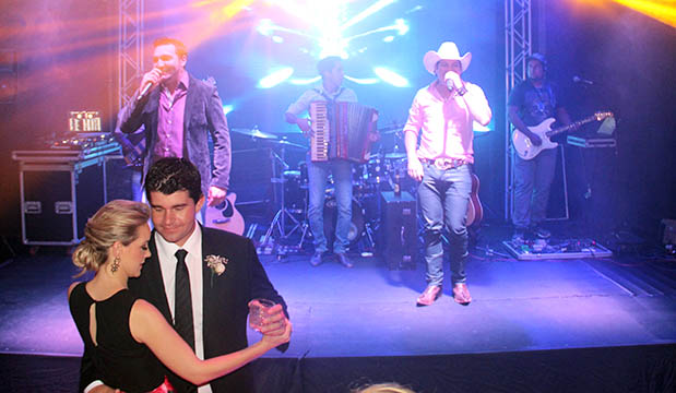 coluna Christiano Coelho; Circuito Chic; Casamento Rodrigo Borghetti e Monica Antonello