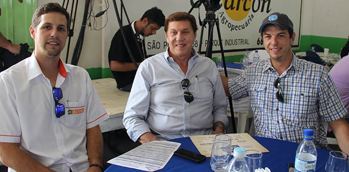coluna christiano coelho circuito chic