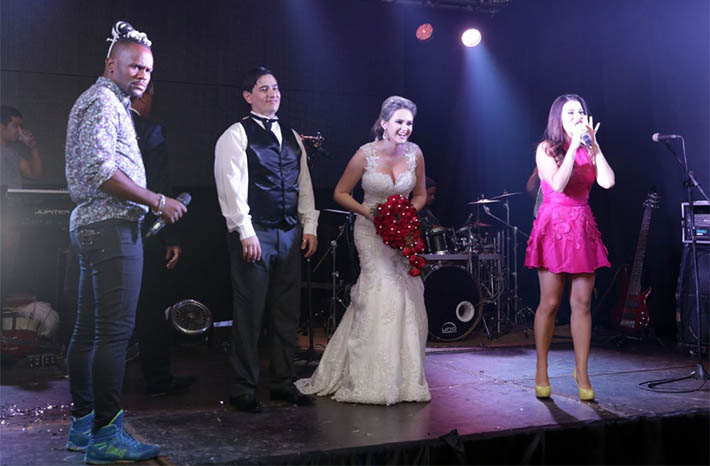 circuito chic; coluna christiano coelho; casamento Samantha e Felipe Lima Àgora Gran Odara Cuiabá