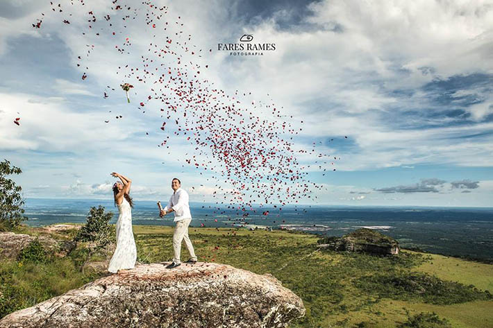 coluna christiano coelho; circuito chic; casamento Sibeli Salvatori e Atila Amancio
