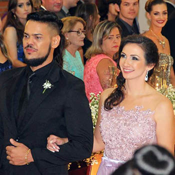 coluna christiano coelho; circuito chic; casamento Sibeli Salvatori e Atila Amancio