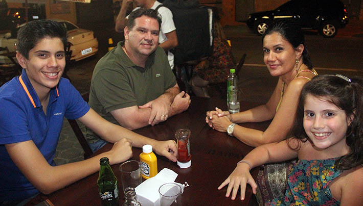coluna christiano coelho; circuito chic;