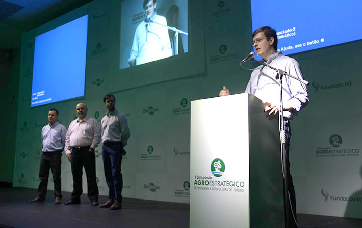 coluna christiano coelho circuito chic