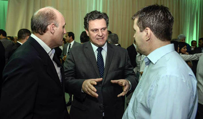 coluna christiano coelho; circuito chic;