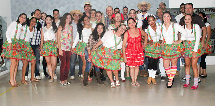 coluna christiano coelho; circuito chic;
